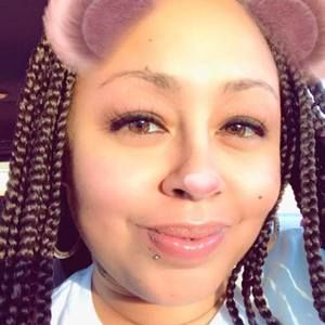 Meet your Posher, Krystal